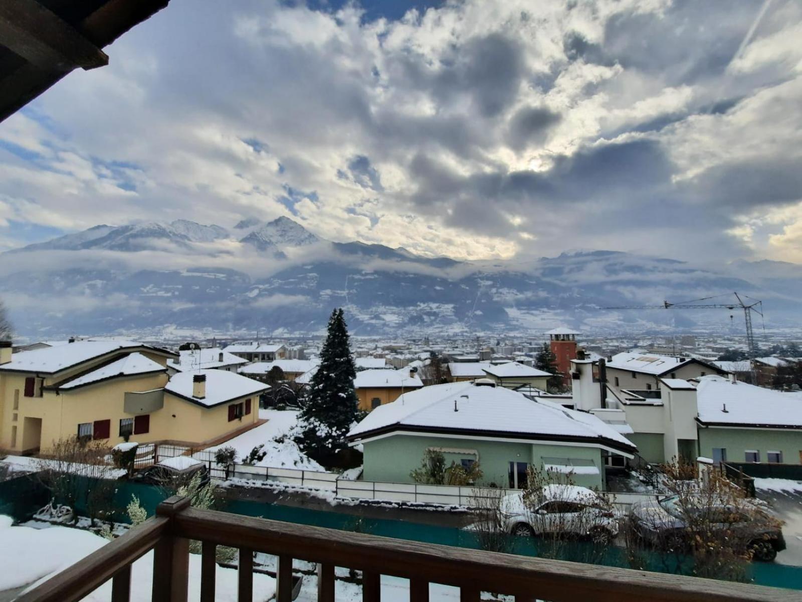 Aosta Holiday Apartments - Edelweiss エクステリア 写真